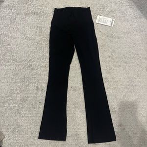 NWT Lululemon align mini flare pant 28”